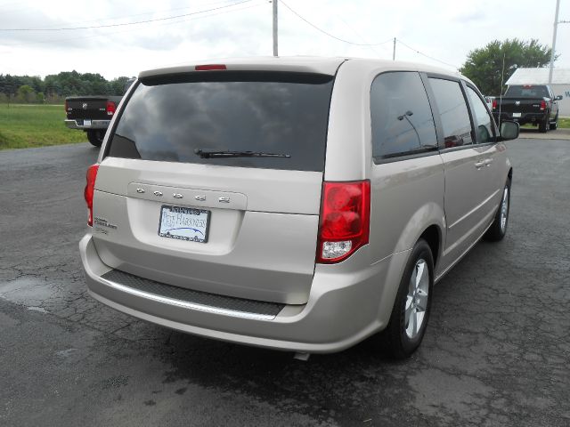 2013 Dodge Grand Caravan SE