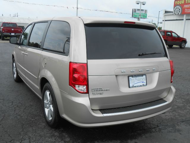 2013 Dodge Grand Caravan SE