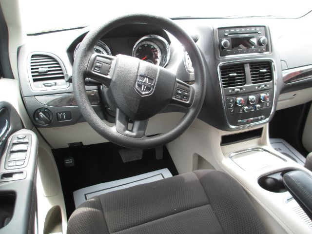 2013 Dodge Grand Caravan S