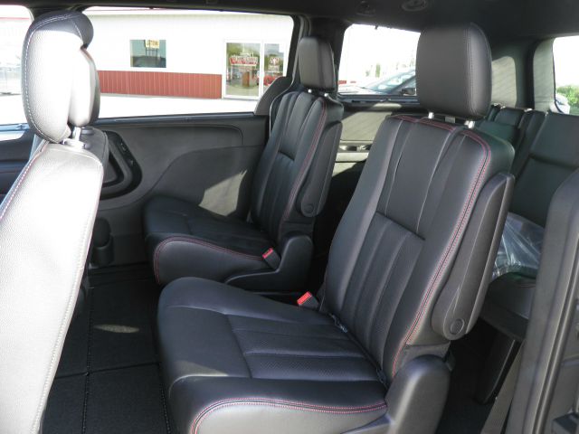 2013 Dodge Grand Caravan Deluxe Convertible