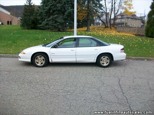 1995 Dodge Intrepid LW2