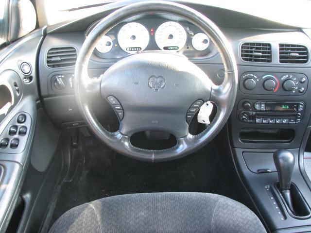 2003 Dodge Intrepid LW2