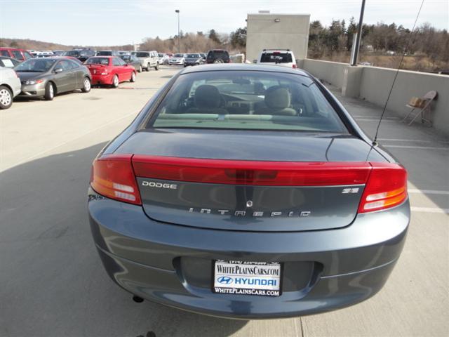 2003 Dodge Intrepid 5D Sedan