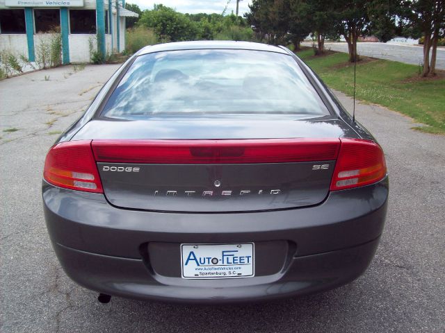 2004 Dodge Intrepid SE