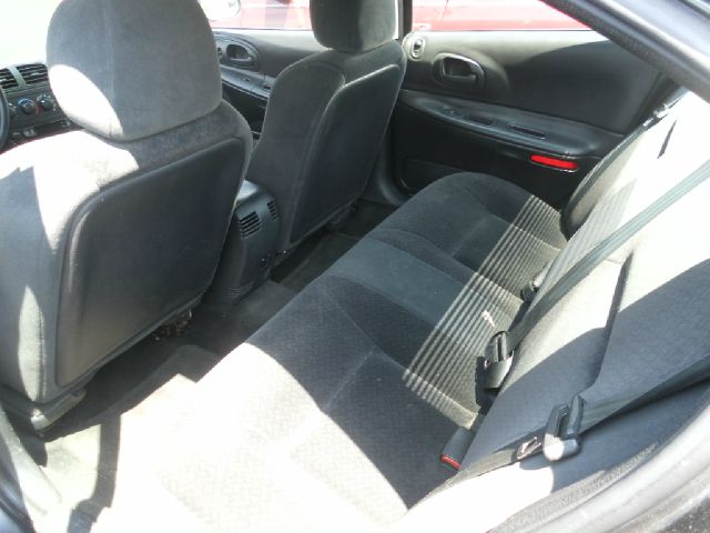 2004 Dodge Intrepid SE