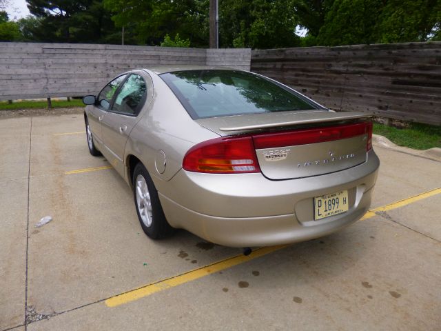 2004 Dodge Intrepid SE