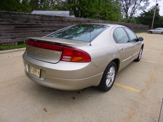 2004 Dodge Intrepid SE