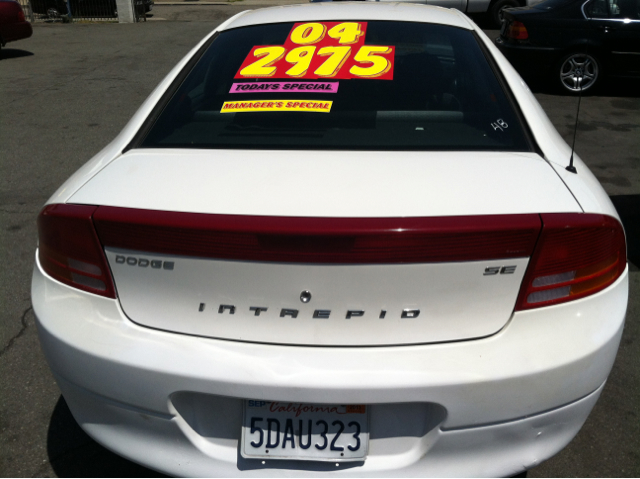 2004 Dodge Intrepid SE