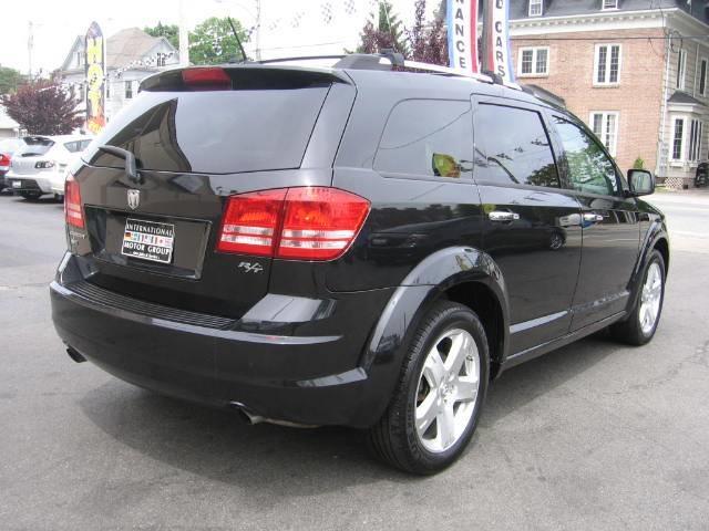 2009 Dodge Journey Deluxe Convertible