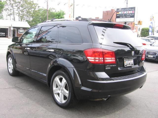 2009 Dodge Journey Deluxe Convertible