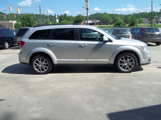 2011 Dodge Journey Slammed Custom BUG