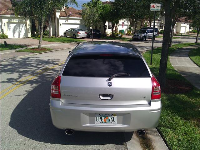 2005 Dodge Magnum GSX