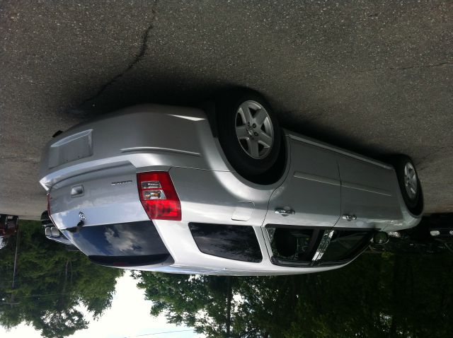 2005 Dodge Magnum S