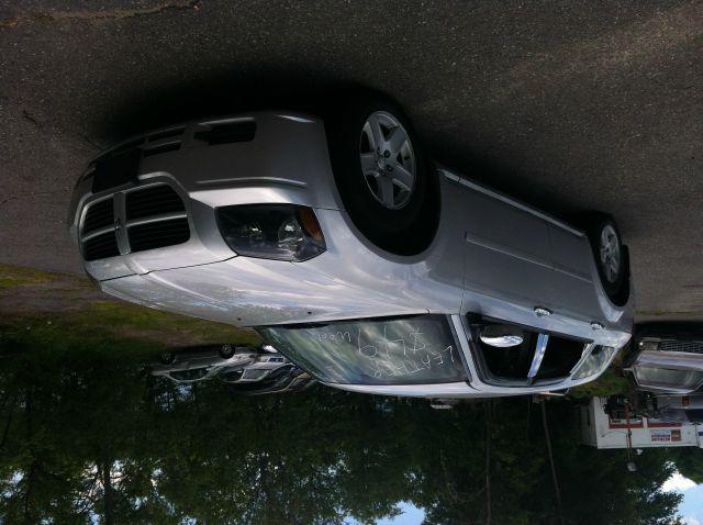 2005 Dodge Magnum S