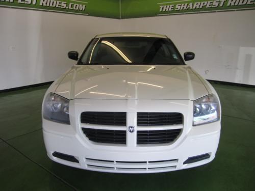 2005 Dodge Magnum 3538 OF 5000 AWD Hatchback