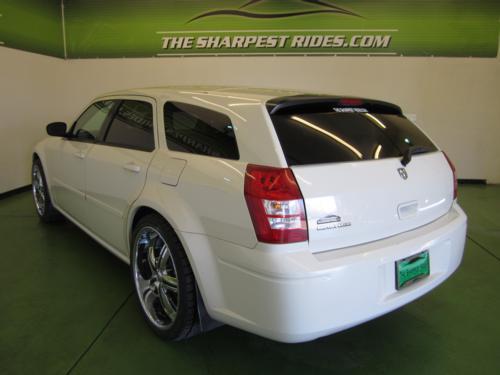 2005 Dodge Magnum 3538 OF 5000 AWD Hatchback