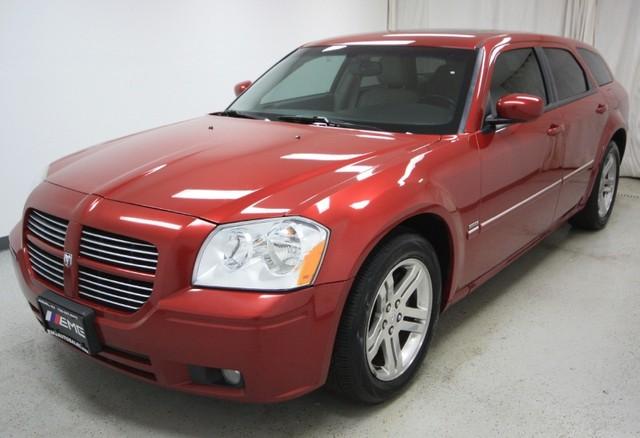 2005 Dodge Magnum 2dr Spyder Auto GS