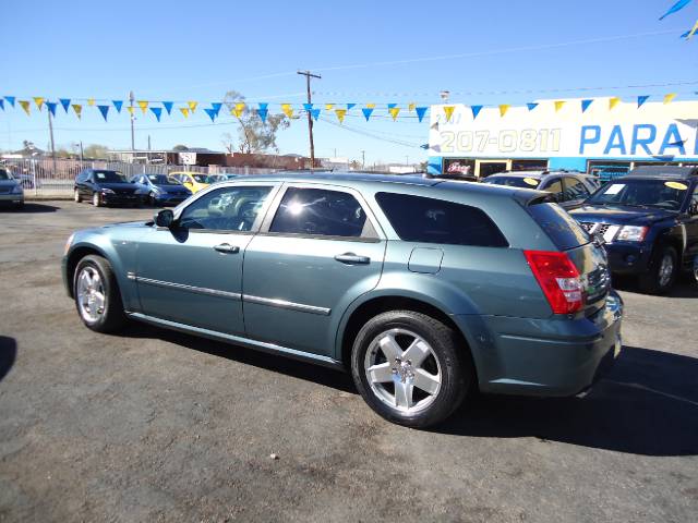 2005 Dodge Magnum 3.2