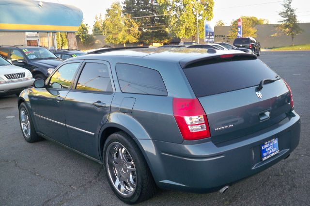 2005 Dodge Magnum 3.2