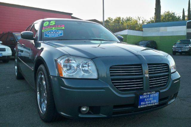 2005 Dodge Magnum 3.2