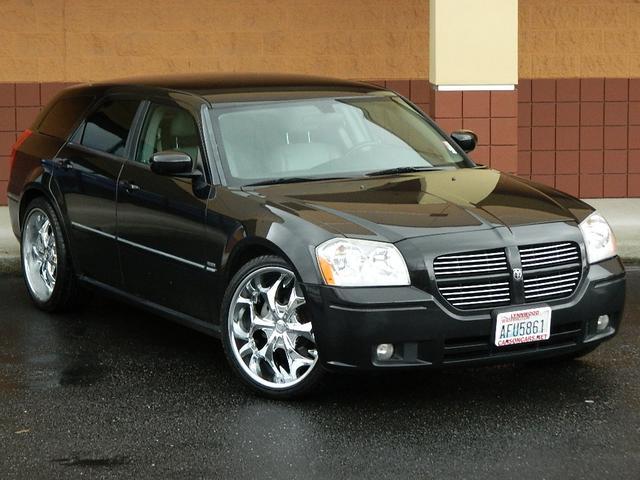 2005 Dodge Magnum Deluxe Convertible