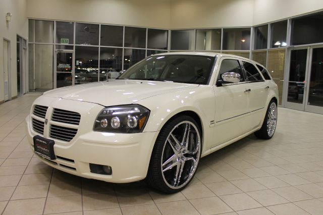 2005 Dodge Magnum 3.2