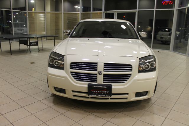 2005 Dodge Magnum 3.2