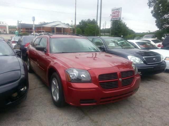 2005 Dodge Magnum S