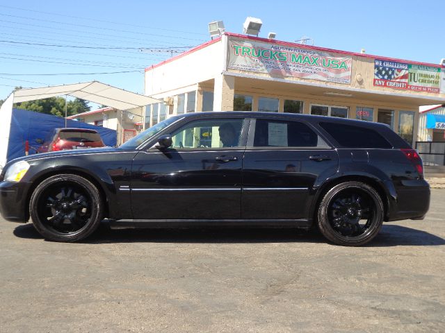 2005 Dodge Magnum 3.2