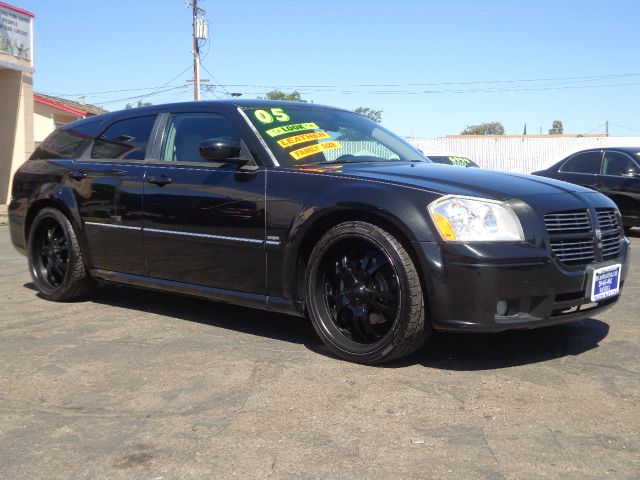 2005 Dodge Magnum 3.2