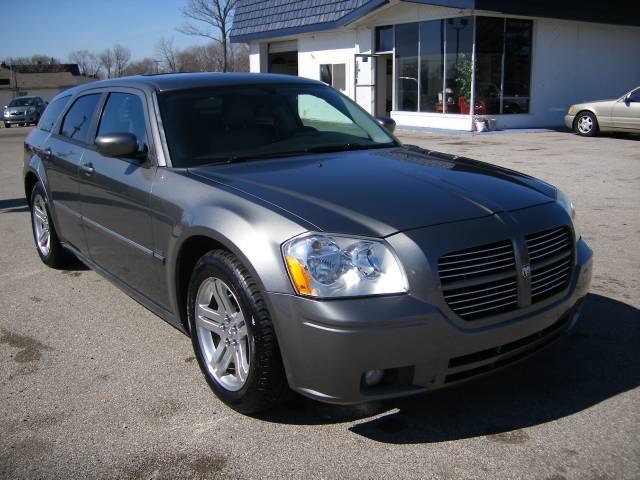 2005 Dodge Magnum 3.2