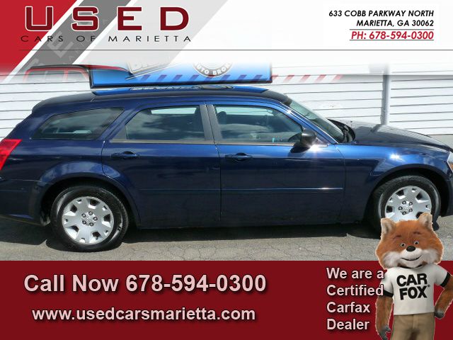 2006 Dodge Magnum SE