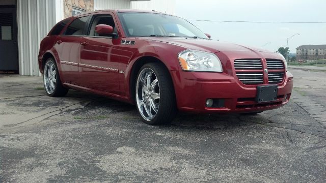 2006 Dodge Magnum S