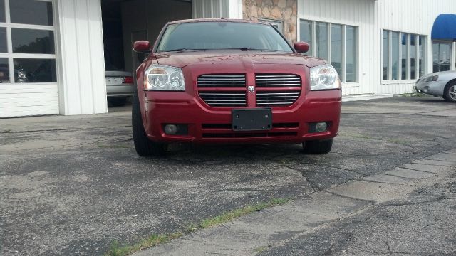 2006 Dodge Magnum S