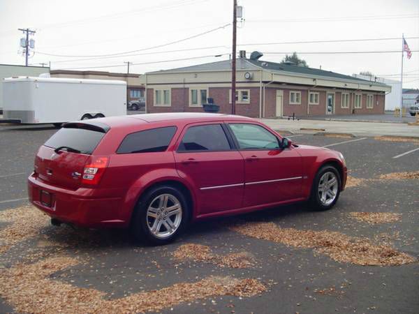 2006 Dodge Magnum Sedan 3.5L V6