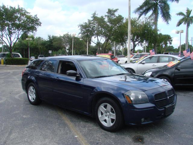 2006 Dodge Magnum Unknown