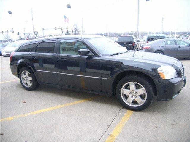 2006 Dodge Magnum SLT 25