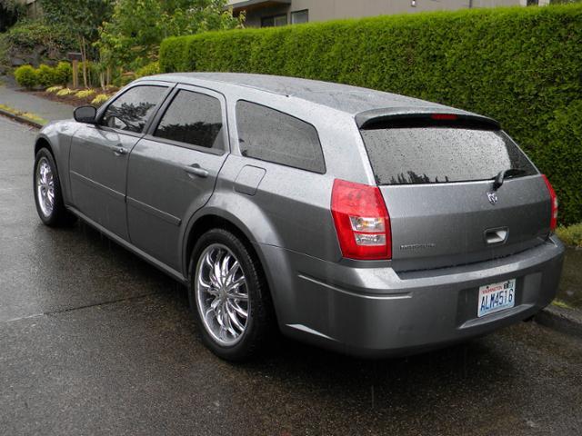 2006 Dodge Magnum Unknown