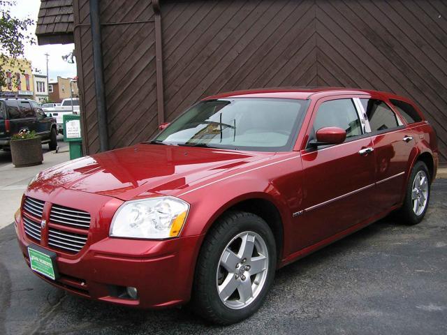 2006 Dodge Magnum QUAD CAB CREW