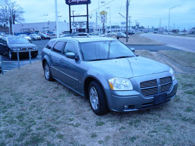 2006 Dodge Magnum S