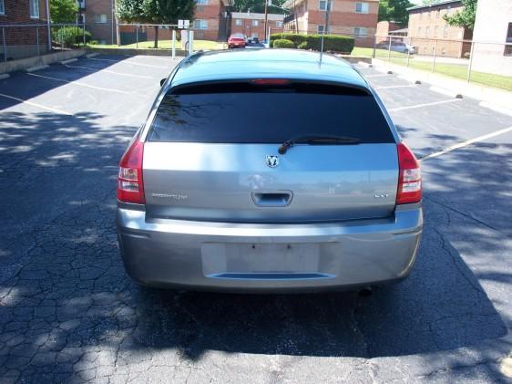 2006 Dodge Magnum S