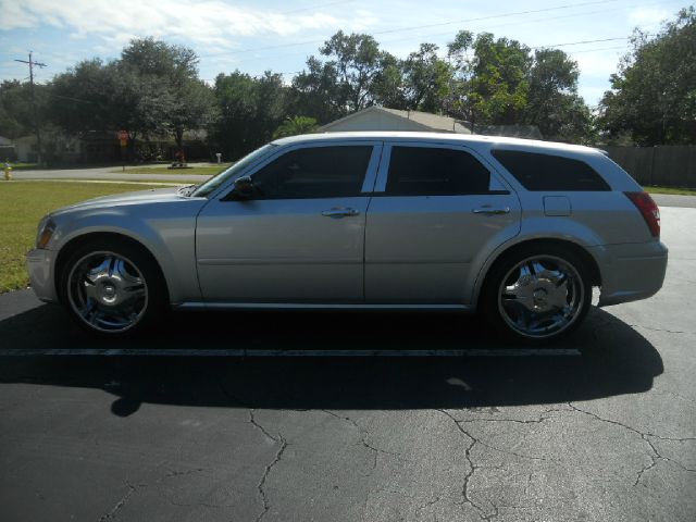 2006 Dodge Magnum 300 Executive