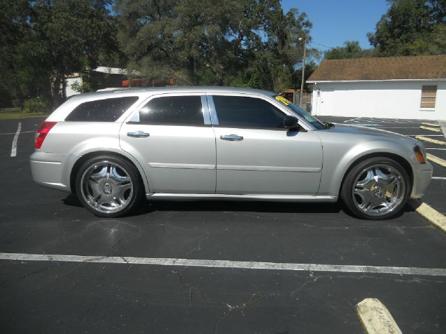 2006 Dodge Magnum 300 Executive