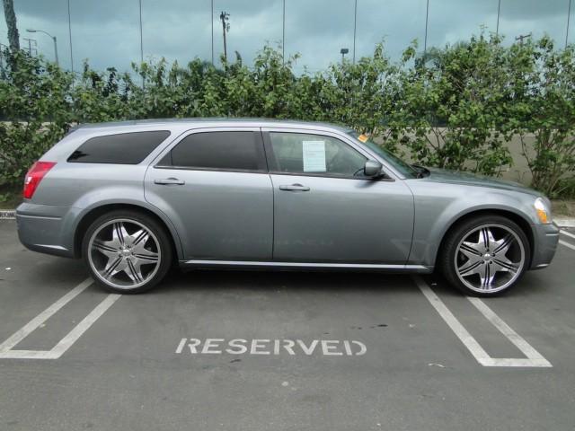 2006 Dodge Magnum SLT 25