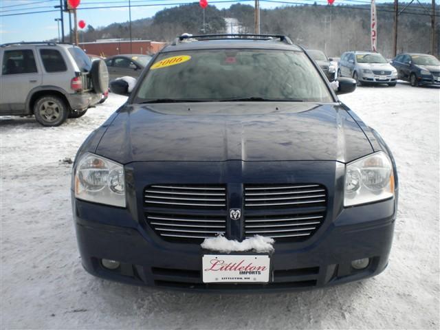 2006 Dodge Magnum SLT 25