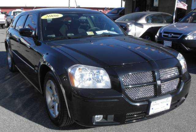 2006 Dodge Magnum S