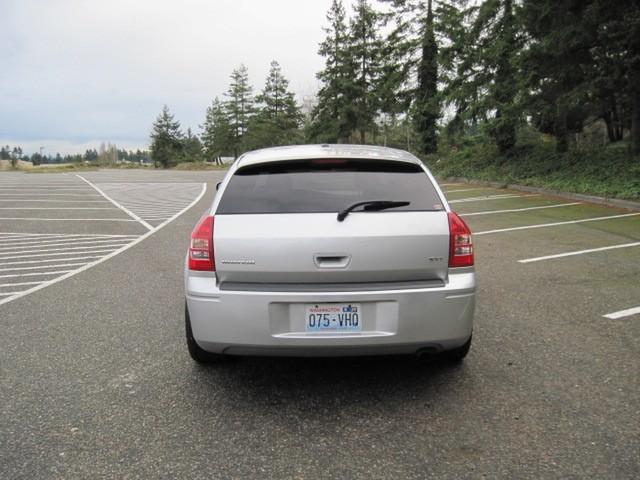 2006 Dodge Magnum Unknown