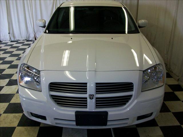 2007 Dodge Magnum 4DR LX FWD