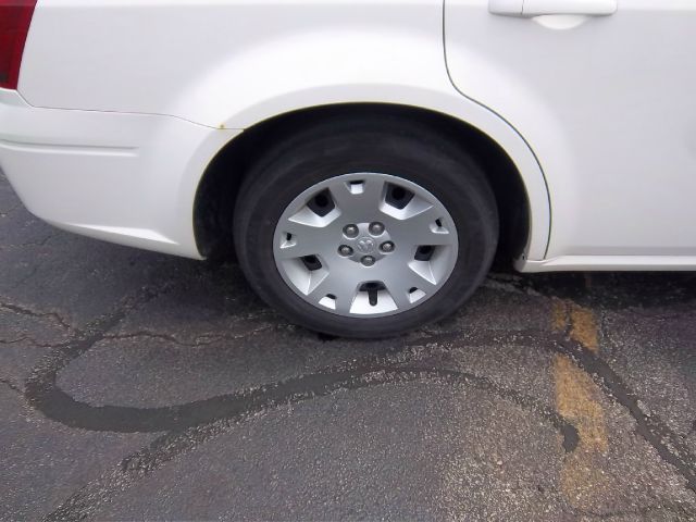 2007 Dodge Magnum SE