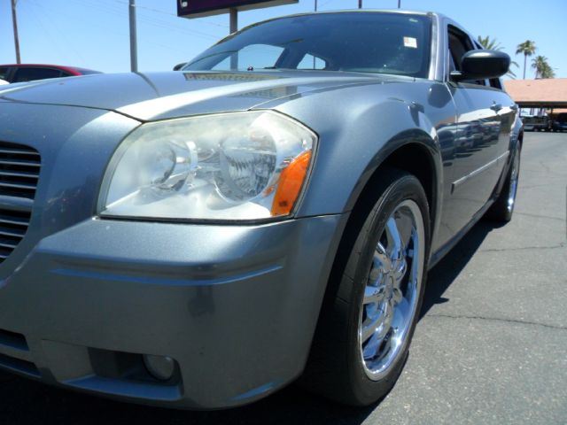 2007 Dodge Magnum S